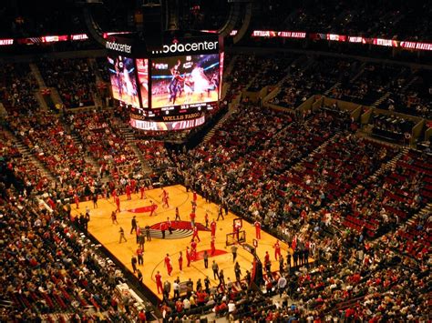 Trailblazers At The Moda Center Portland Oregon Oregon Landscape