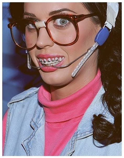 Katy Perry Pretending She Has Braces See They Are Cool Braces Off