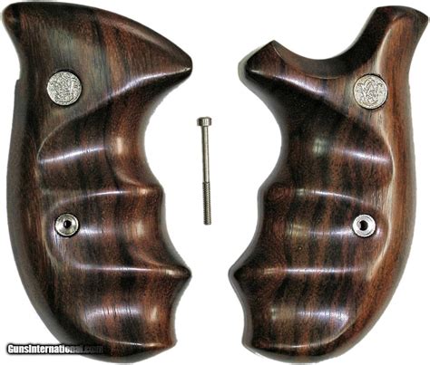 Smith And Wesson N Frame Smooth Rosewood Combat Grips Round