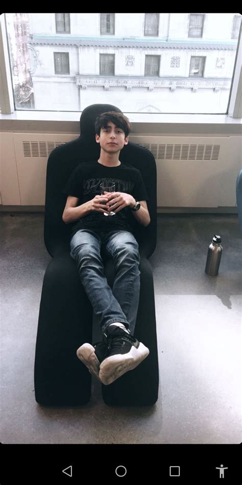 A collection of the top 46 aidan gallagher wallpapers and backgrounds available for download for free. Tú Y Yo♥️ (aidan Gallagher y tu) en 2020 | Chicos bonitos ...
