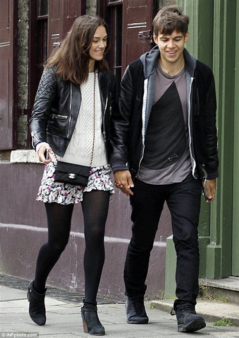 She S Head Over Heels Keira Knightley Trips Up While Out With New Husband James Righton Upon