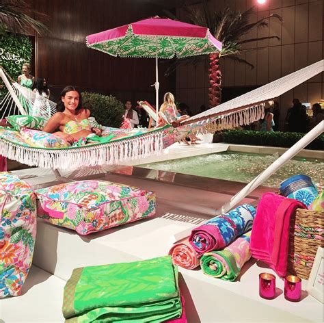 Lilly Pulitzer For Target The Glam Pad