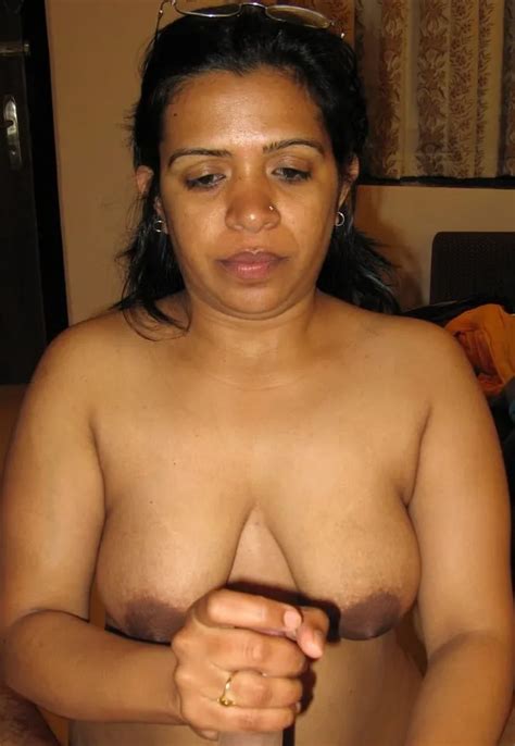 Pathan Wife Topless Big Boobs Showing Pic Free Nude Pics