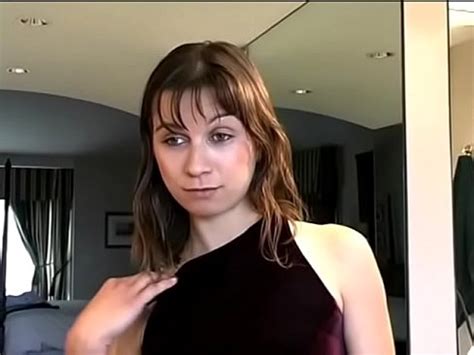 Hot Babe Maren Beautte Wraps Her Lips Around A Thick Cock In Hot Tub Xvideos Com