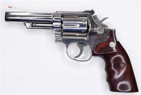 Smith And Wesson Model 19 4 357 Magnum Revolver