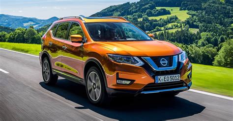 It is available in 10 colors, 5 variants, 1 engine, and 1 transmissions option: Opiniones Nissan X-Trail: Conclusiones | Carnovo