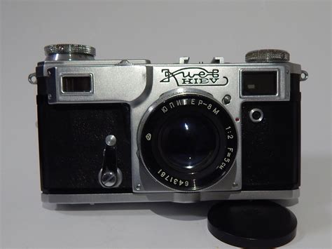 Kiev 4 Arsenal 35mm RF camera with Jupiter-8 2/50mm lens USSR Contax 