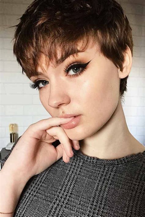 70 Amazing Short Haircuts For Women In 2020