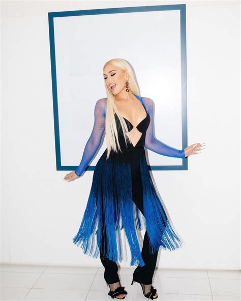 Gwen Stefani Reaparece Irreconocible Y Con Nuevo Aspecto A Sus A Os Qu Le Pas A Su