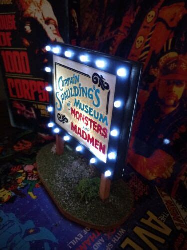 Captain Spaulding S Museum Of Monsters And Madmen Led Display Rob