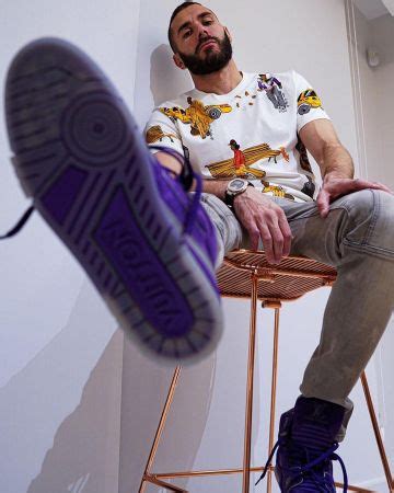 Discover what clothes karim benzema is wearing. Karim Benzema : Vêtements, Mode, Look et Style | Spotern