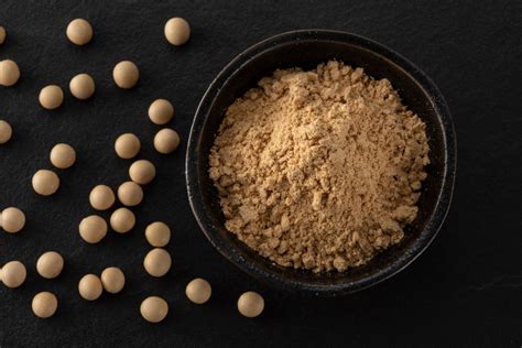 Farina di soia, un alimento ricco di proteine e privo di glutine