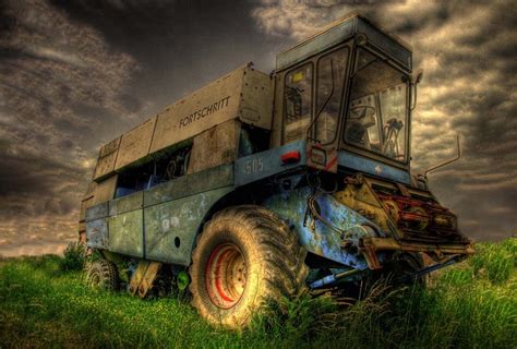 Old Combine Hdr Creme