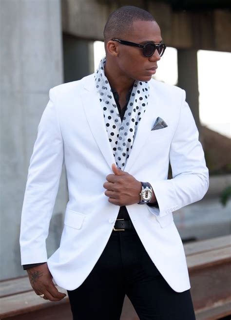 Costume blanc veste de costume blanc femmes sept points manches costume outillage (veste costume pour femme). Veste costume homme noir et blanc - fermeleycaut.fr
