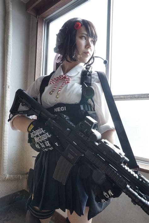 「guns2」おしゃれまとめの人気アイデア｜pinterest｜katsutoshi Fujioka 女性兵士 女性 ミリタリー サバゲー ファッション