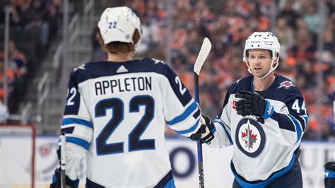 scheifele scores in ot to help jets rally from two goals down early to beat oilers 3 2