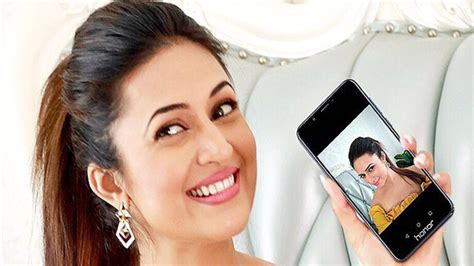 Divyanka Tripathi The Selfie Queen Iwmbuzz