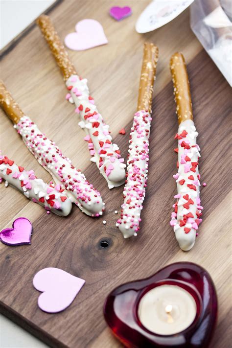 Valentines Day Chocolate Dipped Pretzel Sticks Jms Entertaining