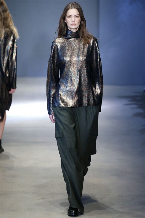 The Best Shiny Looks On The Runway From Nyfw Fall Stylecaster