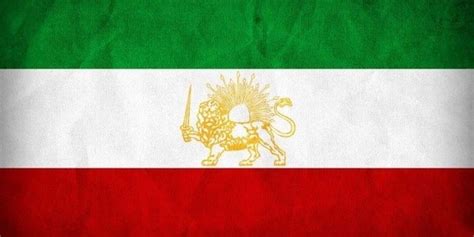 Why Do Persian Nationalist Prefer Iranian Tricolor With