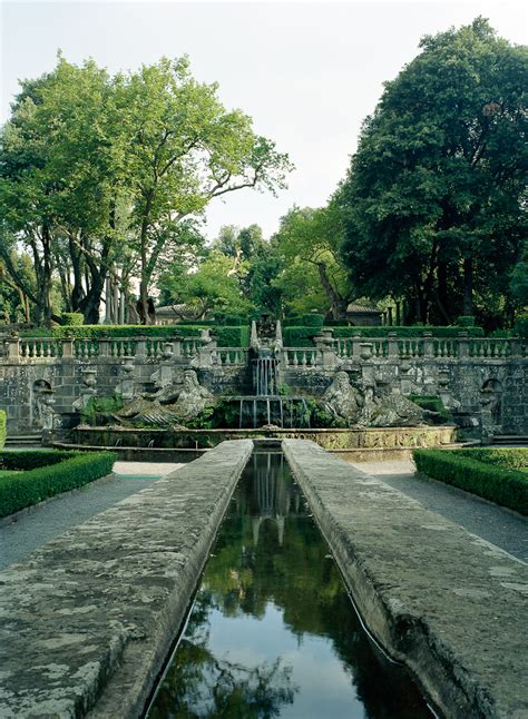 Classic Italian Gardens