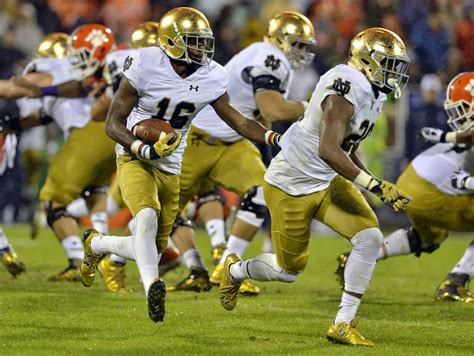 Notre Dame Receiver Torii Hunter Jr A Leader Looking To Prove A Lot