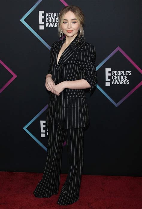 Sabrina Carpenter Peoples Choice Awards 2018 • Celebmafia