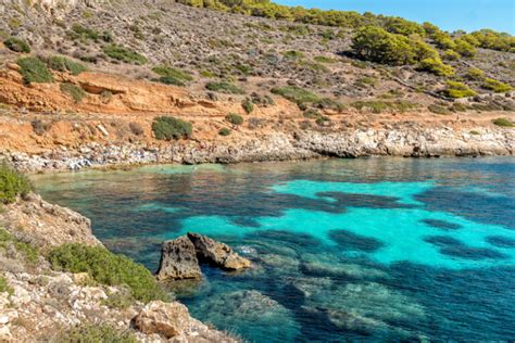 Levanzo Cosa Vedere Fare Sapere Egadi Arch Travel