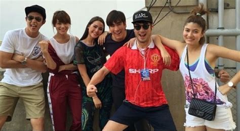 Game rai game ruk starring: Nadech, Yaya, Kimmy, Mark, Boy, and Margie are together ...