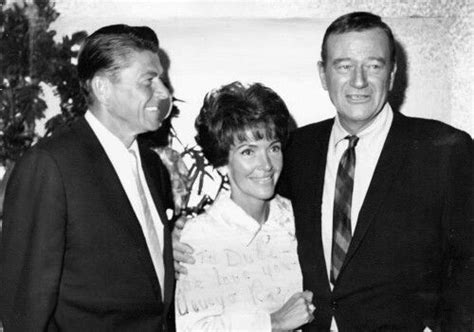 John Wayne With Long Time Friends Ronald And Nancy Reagan Ronald Wayne Movie Stars Wayne