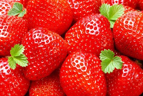 Strawberries Wallpapers Wallpaper Cave