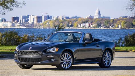 Destination Nowhere Special In The 2017 Fiat 124 Spider Lusso Rides