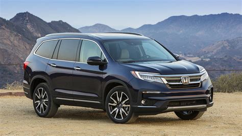 Honda Pilot 2019 Paket Komplit Dikelasnya