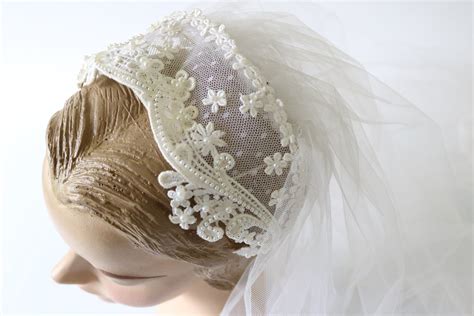 Vintage Wedding Veil Headpiece Lace 1960s Etsy Wedding Veil Vintage