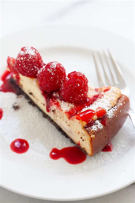 No bake cheesecake with an elegant cookie crust and raspberry filling. White Chocolate Raspberry Cheesecake (Easy Recipe) - Rasa Malaysia