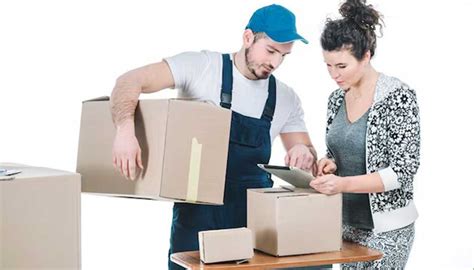 Here Why You Must Choose Licensed Packers And Movers