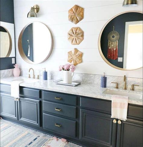 Meet my new muse, navy! 30 Most Navy Blue Bathroom Vanities You Shouldn't Miss