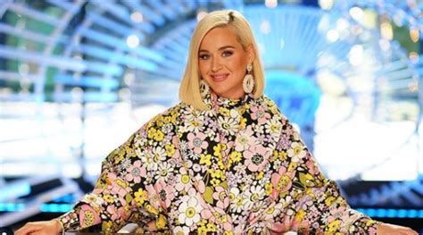 Katy Perrys Bleached Eyebrows Get Mixed Reactions See Pics Fashion
