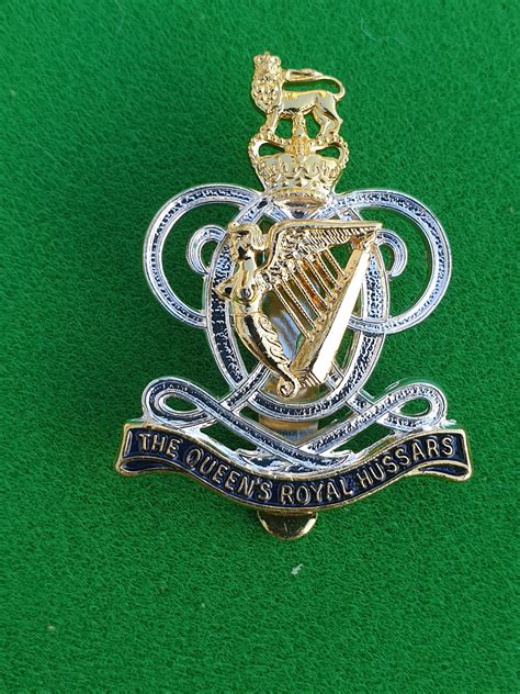 Queens Royal Irish Hussars An Attracitve Officers Cap Badge