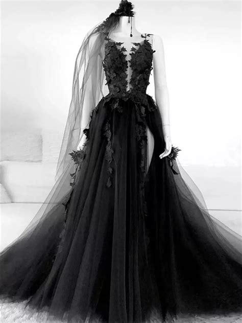 Sexy Black Lace Gothic Wedding Dresses Tulle Backless With Veil Free Mychicdress