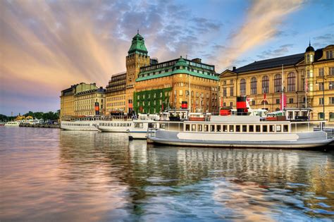 Globetrotter's Mood: Stockholm, Sweden | Globetrotting Stiletto