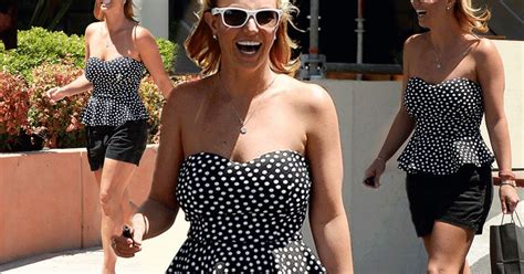 Britney Spears Flashes A Smile As She Steps Out Looking Extremely Toned