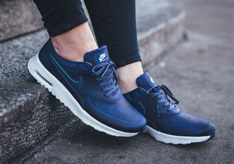 Nike dominates the sportswear industry with a fresh, stylish approach to casual apparel. The Subdued Loyal Blue Nike Air Max Thea Premium ...
