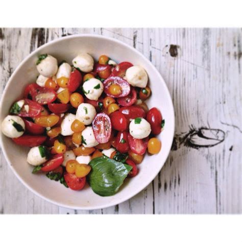 Caprese Salad Oh So Delicioso Recipe Caprese Salad Salad Side