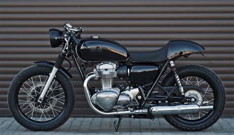 Wearing cool gear while riding cool motorcycles is, therefore, even cooler. The Best Bikes for Café Racer Builds - BikeBound