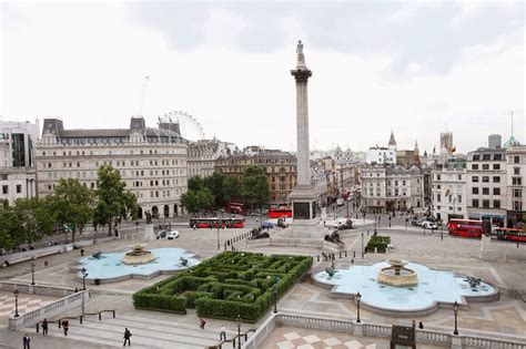 World Visits Trafalgar Square Travel Guide London Attraction Place