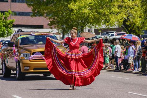 The Famous Cinco De Mayo Parade Editorial Stock Photo Image Of Urban