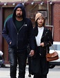 Photo : Nicolas Cage et sa compagne Riko Shibata se baladent main dans ...