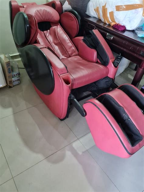 Osim Massage Chair Furniture And Home Living Furniture Chairs On Carousell