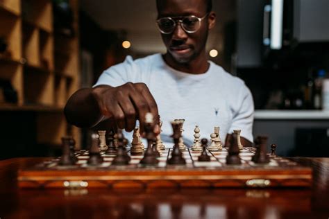 Does chess make you smarter? 10 big brain benefits of playing chess ...